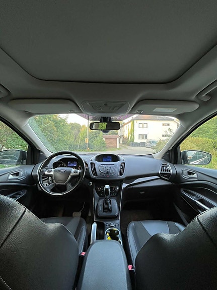 Ford Kuga 8 of 15