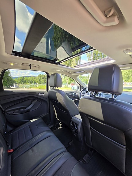Ford Kuga 15 of 15