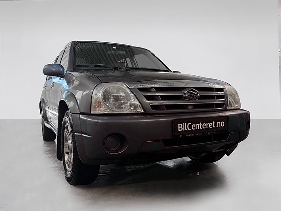 Suzuki Grand Vitara 4 of 5