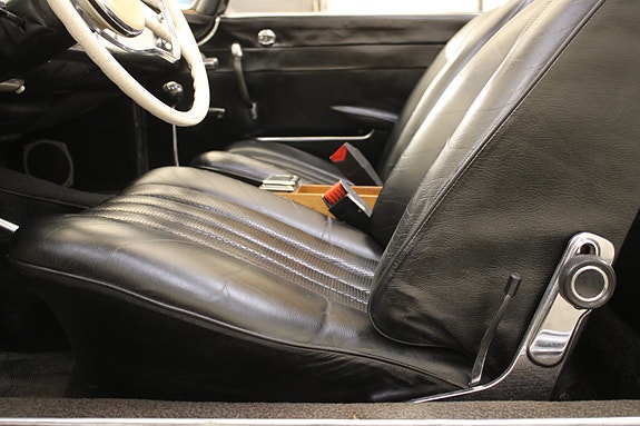 Mercedes-Benz 230 SL 20 of 30