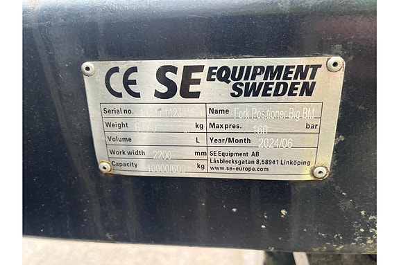 Volvo L70 H2 **Forks & Bucket** 19 of 30