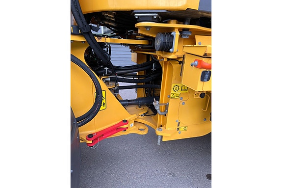 Volvo L70 H2 **Forks & Bucket** 28 of 30