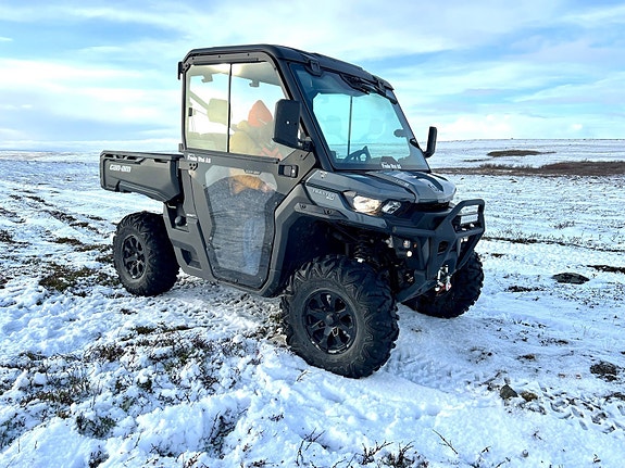 Can-Am Traxter XU HD9 ABS 14 of 14
