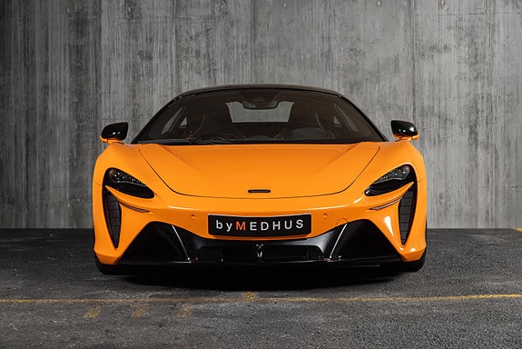McLaren Artura 6 of 30