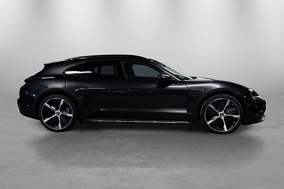 Porsche Taycan 4 5 of 30