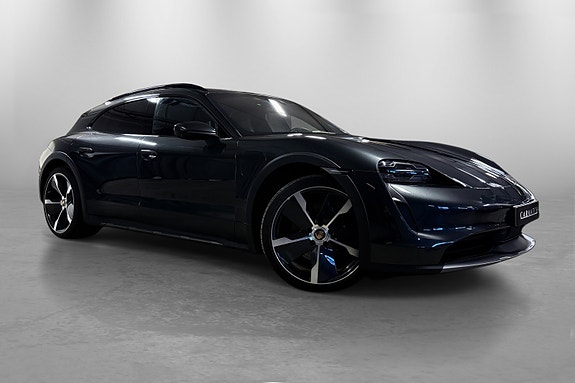Porsche Taycan 4 14 of 30