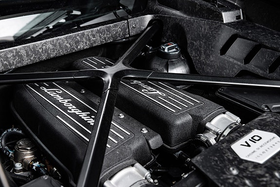 Lamborghini Huracan 30 of 30