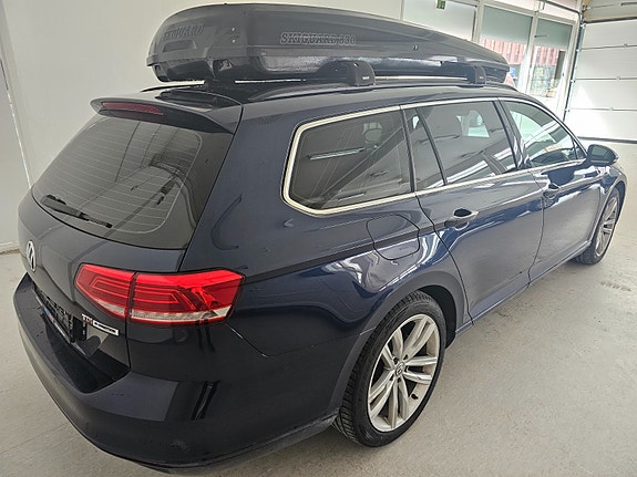 Volkswagen Passat 4 of 5