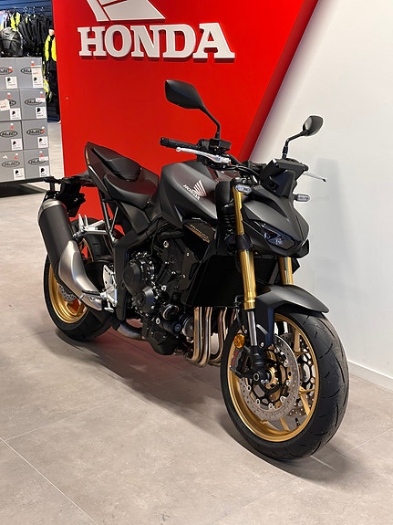 Honda CB1000 Hornet SP - Kampanje! 15.000,- i utstyr inkl. 4 of 5