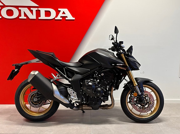 Honda CB1000 Hornet SP - Kampanje! 15.000,- i utstyr inkl. 2 of 5