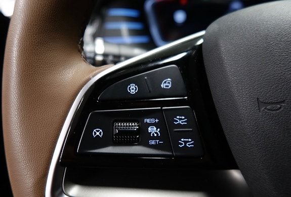 BYD Tang 10 of 28