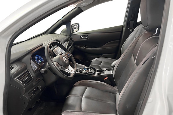 Nissan Leaf 5 of 5