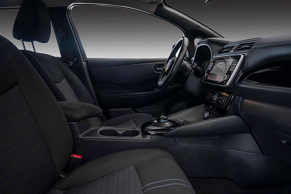 Nissan Leaf 19 of 22