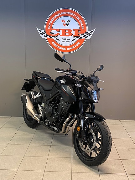 Honda CB500F 2 of 6