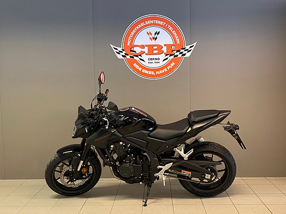 Honda CB500F 4 of 6