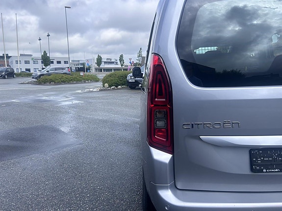 Citroen Berlingo 11 of 30