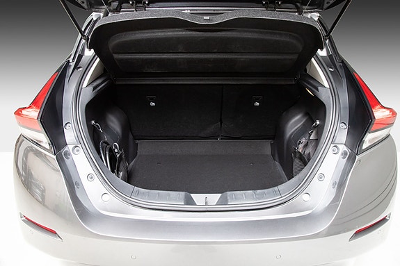 Nissan Leaf 9 of 21