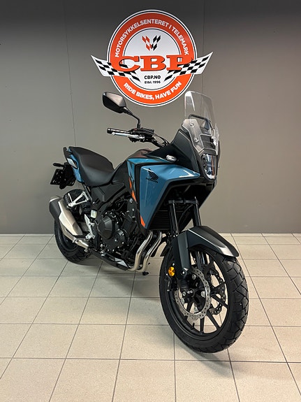 Honda NX500 3 of 5