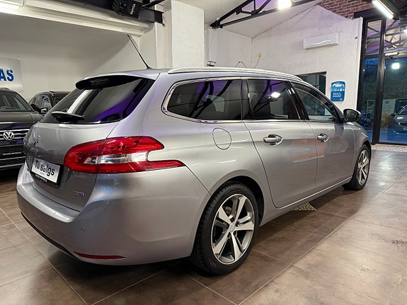 Peugeot 308 15 of 30