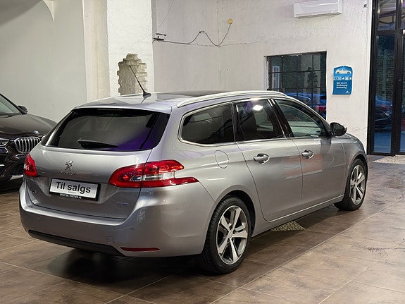 Peugeot 308 16 of 30