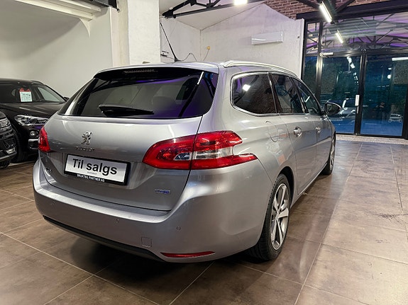 Peugeot 308 14 of 30