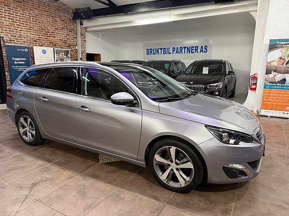 Peugeot 308 18 of 30