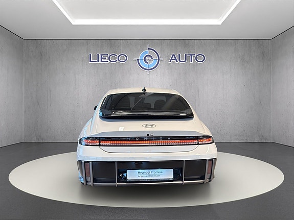Hyundai Ioniq 6 4 of 23