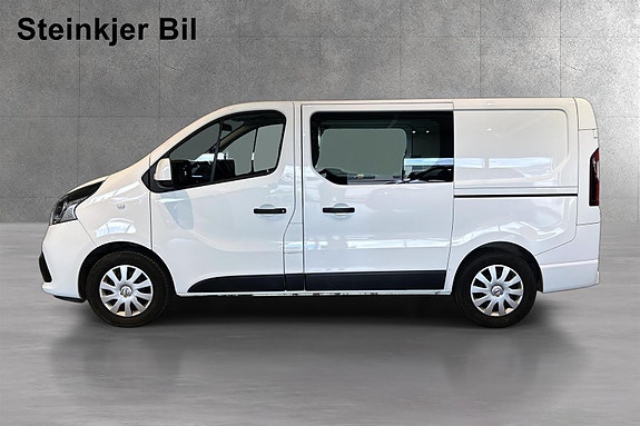 Nissan NV300 2 of 5