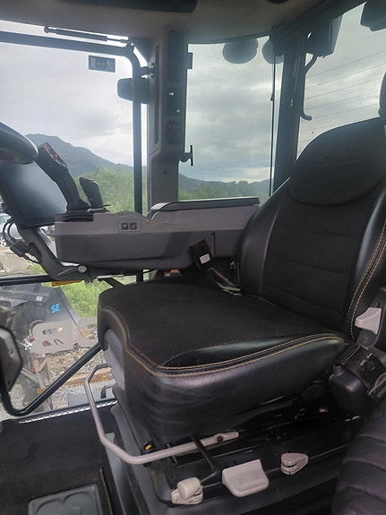 JCB Fastrac ICON. 4220 22 of 30