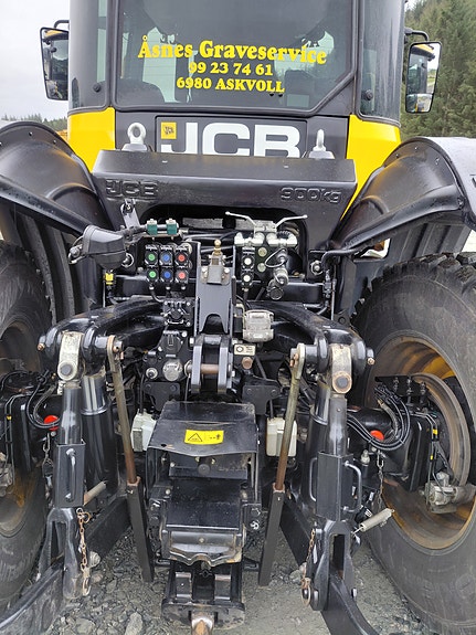 JCB Fastrac ICON. 4220 16 of 30