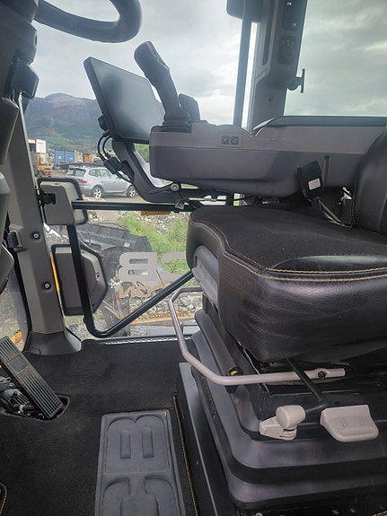 JCB Fastrac ICON. 4220 24 of 30