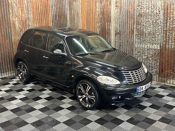 Chrysler PT Cruiser 2 of 5