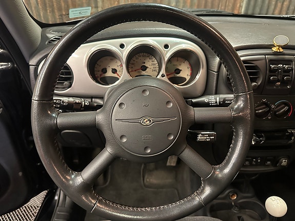 Chrysler PT Cruiser 24 of 30