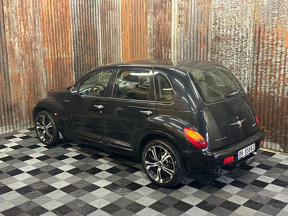 Chrysler PT Cruiser 12 of 30