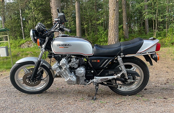 Honda CBX 1000 4 of 14