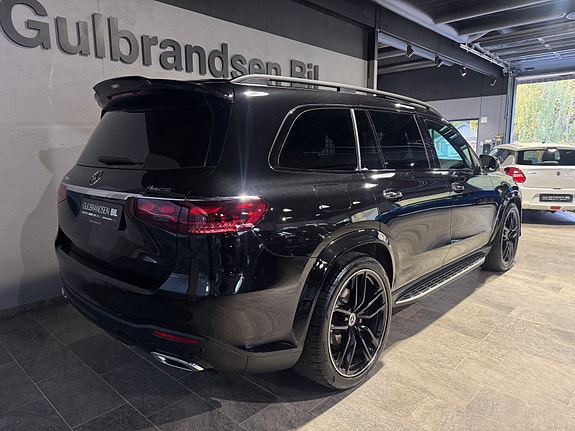 Mercedes-Benz GLS450 d 4 of 5