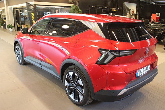 Renault Scenic E-Tech 5 of 16