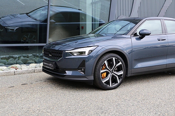 Polestar 2 3 of 5