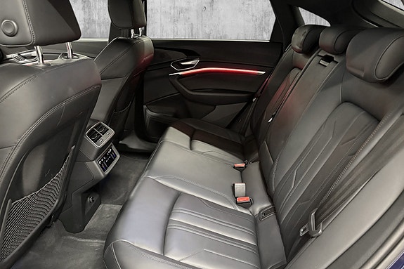 Audi e-tron Sportback 20 of 20