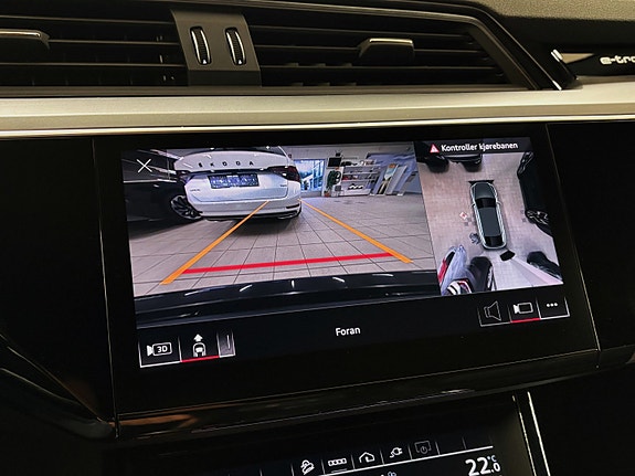 Audi e-tron Sportback 12 of 20
