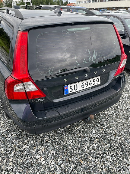 Volvo V70 4 of 10