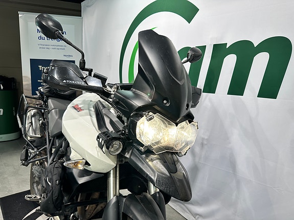 Triumph TIGER 800 XC 3 of 5