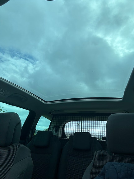 Peugeot 5008 27 of 30
