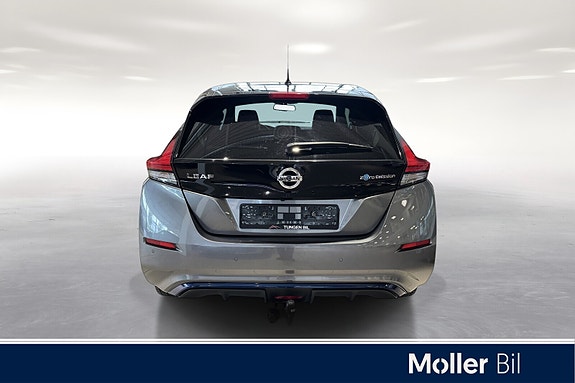 Nissan Leaf 5 of 5