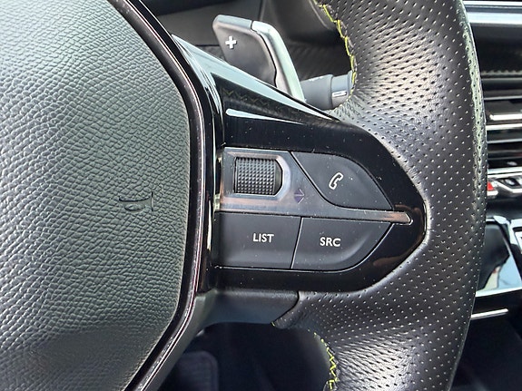 Peugeot 2008 9 of 24