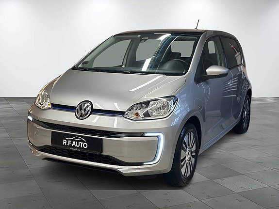 Volkswagen UP! 3 of 5