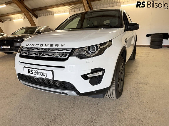 Land Rover Discovery Sport 2 of 30