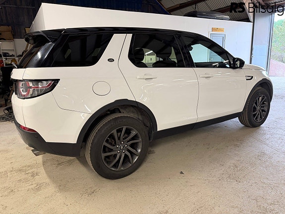 Land Rover Discovery Sport 9 of 30