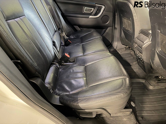 Land Rover Discovery Sport 21 of 30