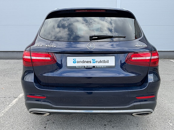 Mercedes-Benz GLC 4 of 5
